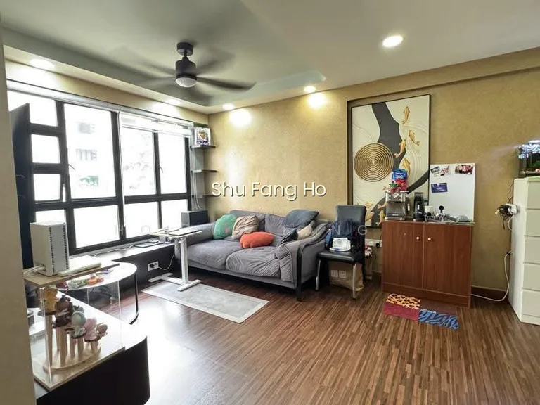 293A Compassvale Crescent image 1 of 6