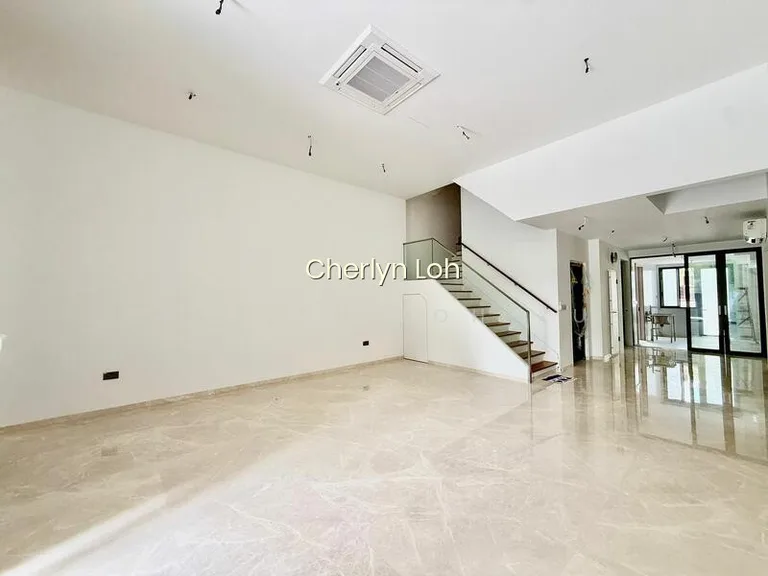 Exclusive Brand New Freehold Landed Residence Near Kovan MRT image 1 of 10
