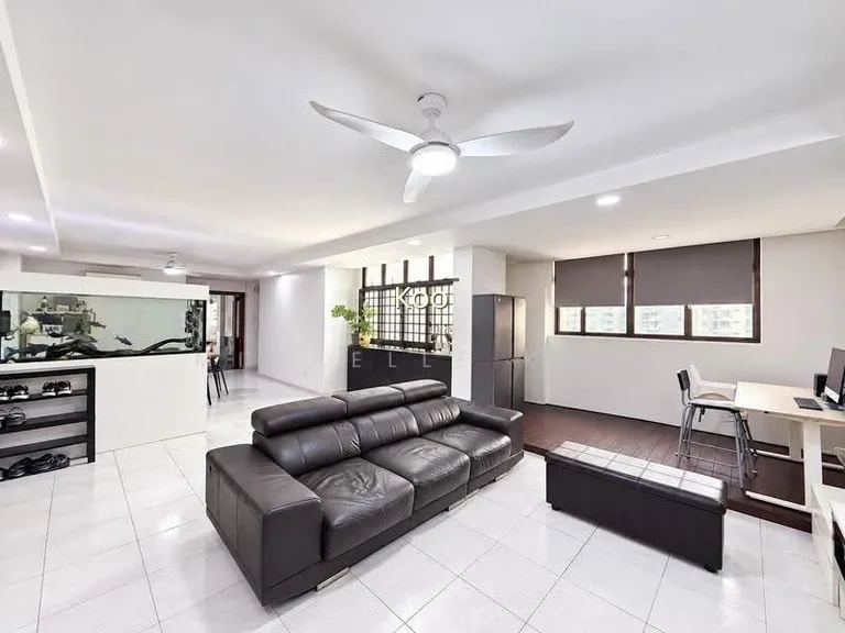 656 Choa Chu Kang Crescent image 1 of 10