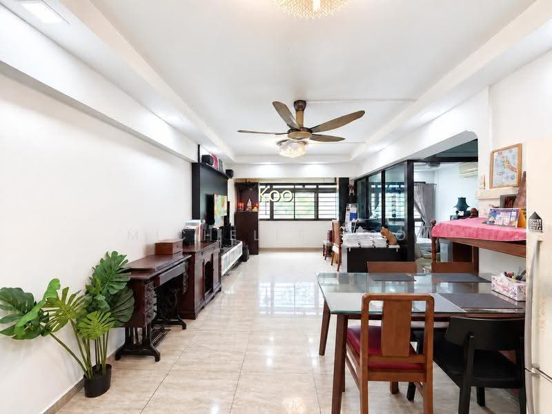 484D Choa Chu Kang Avenue 5