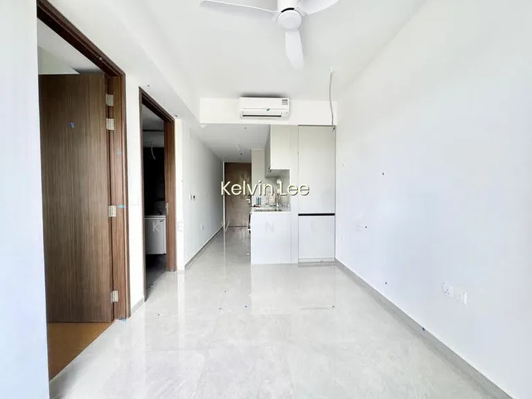 Grand Dunman image 1 of 10