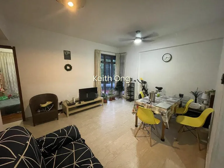 Carissa Park Condo image 1 of 10