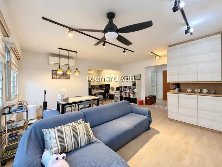512C Yishun Street 51 image 1 of 10