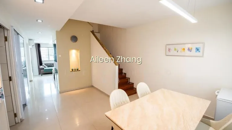 422 Fajar Road image 1 of 10