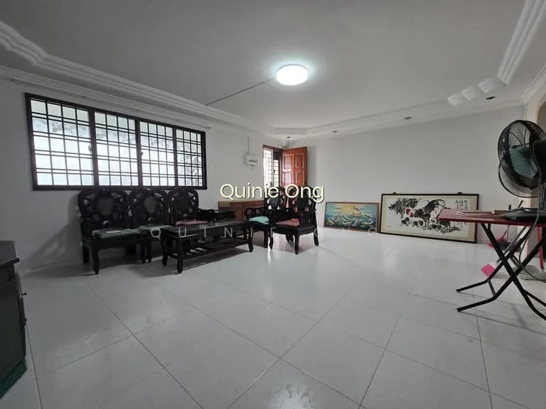 308 Bukit Batok Street 31 image 1 of 10