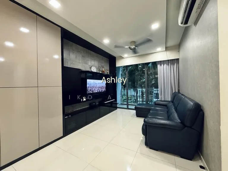 Esparina Residences image 1 of 10