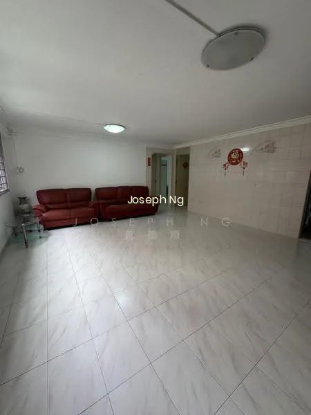 675 Hougang Avenue 8 image 1 of 10
