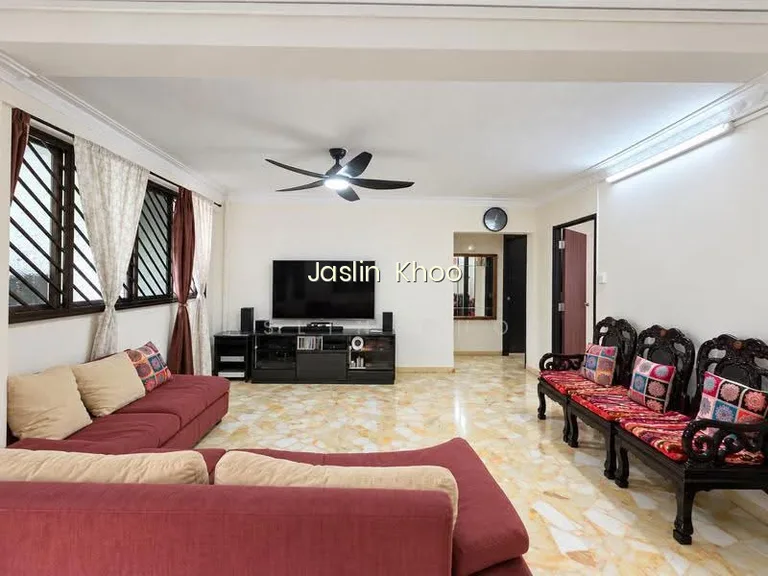 401 Fajar Road image 1 of 10