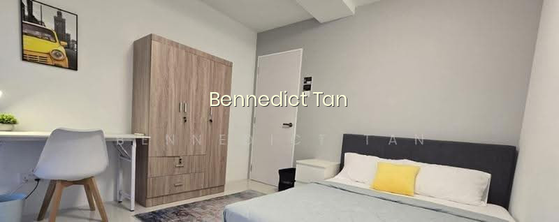 PEPYS HILL CONDO image 1 of 9