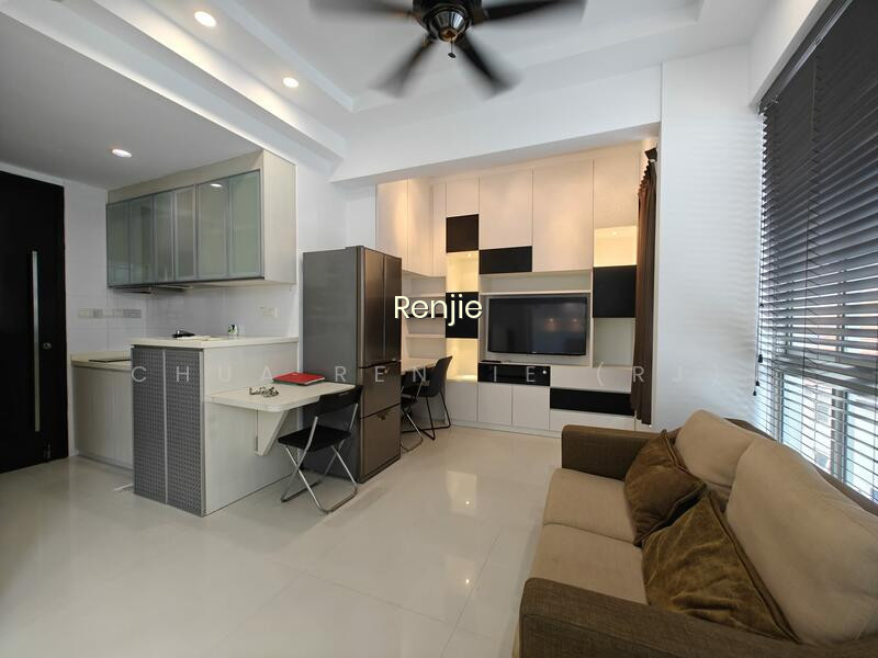 TYRWHITT 139 image 1 of 9
