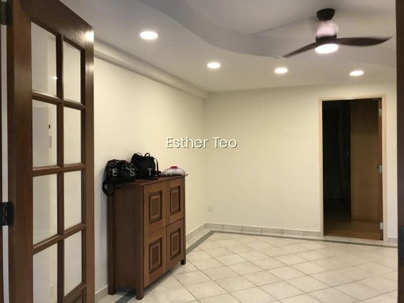 626 BUKIT BATOK CENTRAL image 1 of 10
