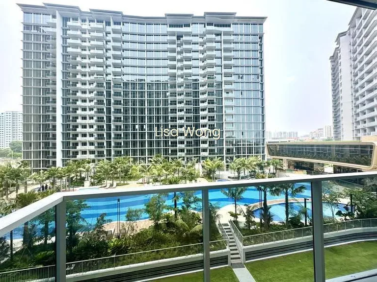 Grand Dunman image 1 of 10