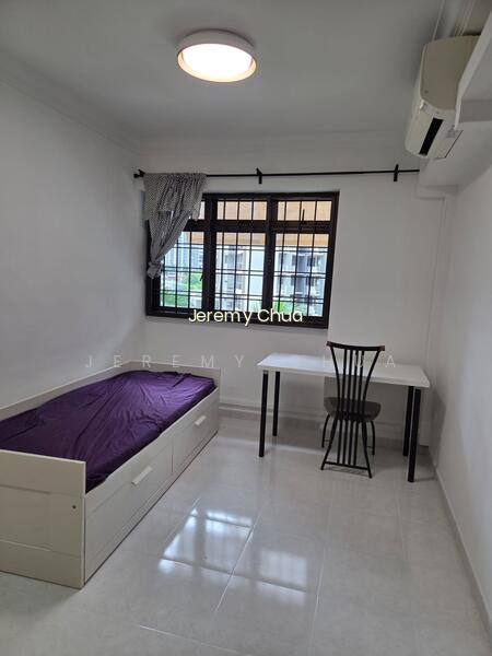 311D ANCHORVALE LANE image 1 of 10