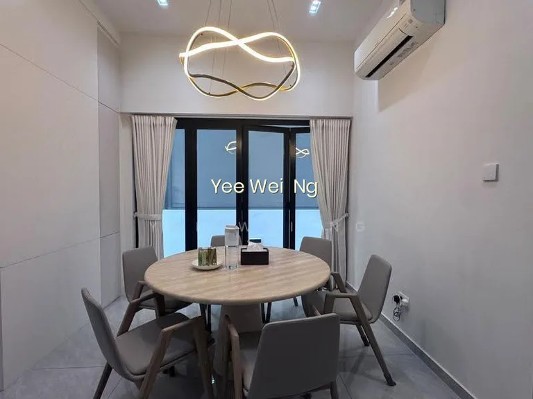 Cheap! Pasir Panjang Semi D | 超便宜! 半独立式洋房 8321.8433 image 1 of 7