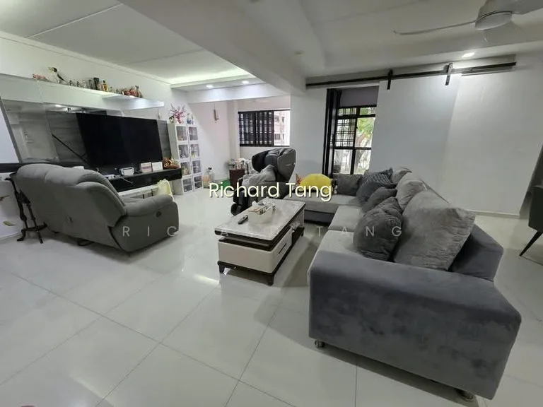 117B Rivervale Drive image 1 of 10