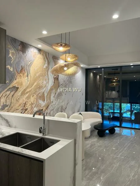 Leedon Green image 1 of 10