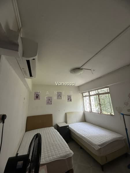 247 TAMPINES STREET 21 image 1 of 10