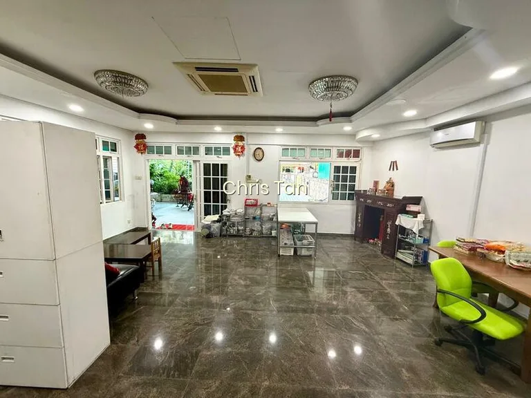 D15 Huge Semi D for Sale in Telok Kurau image 1 of 10
