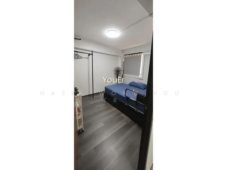 166 Stirling Road image 1 of 10