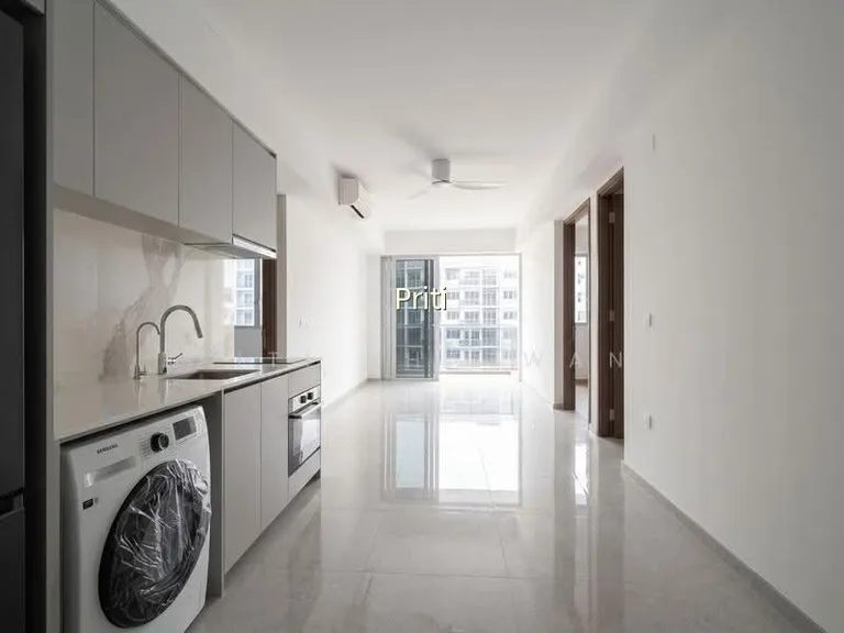 Grand Dunman image 1 of 10
