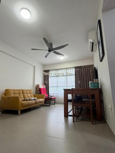 604A TAMPINES AVENUE 9 image 1 of 9