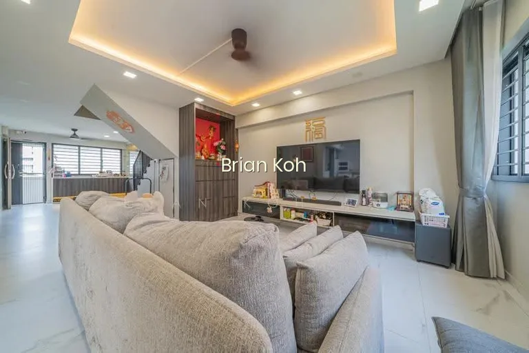 941 Tampines Avenue 5 image 1 of 10