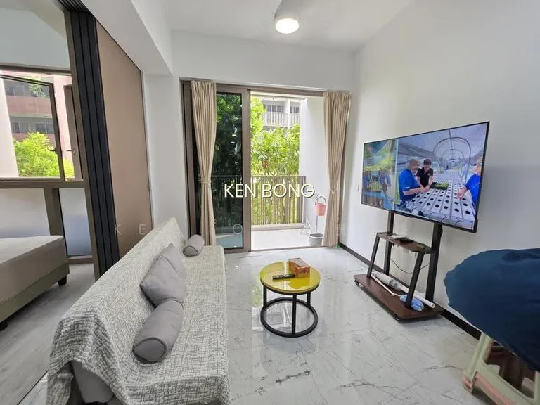 Pasir Ris 8 image 1 of 10