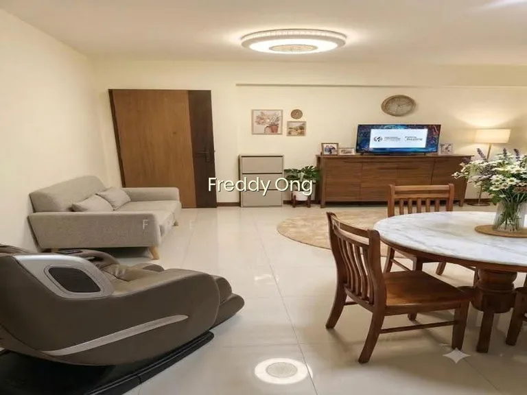 451B Bukit Batok West Avenue 6 image 1 of 10