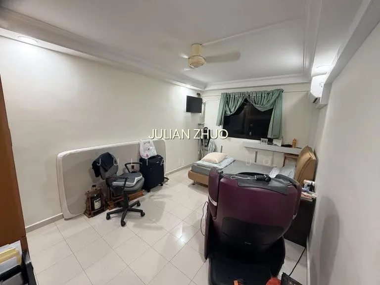 96 Lorong 3 Toa Payoh image 1 of 10