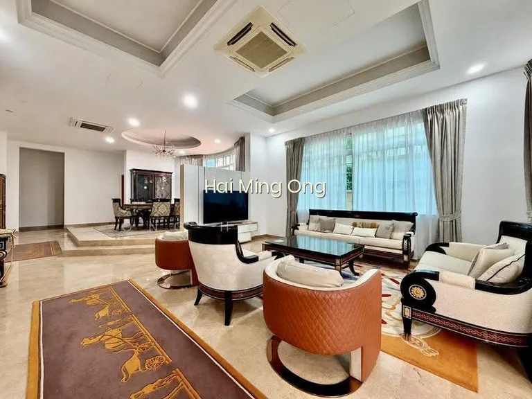12B Cotswold Close image 1 of 7