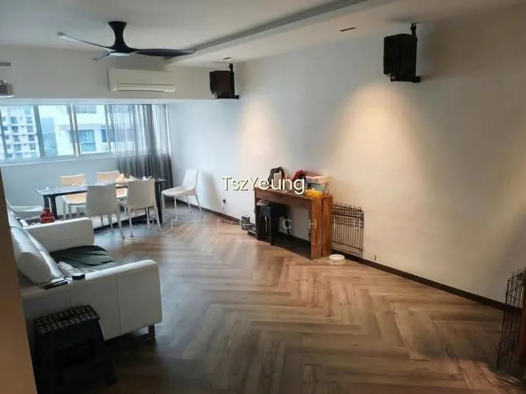 877 Yishun Street 81 image 1 of 10