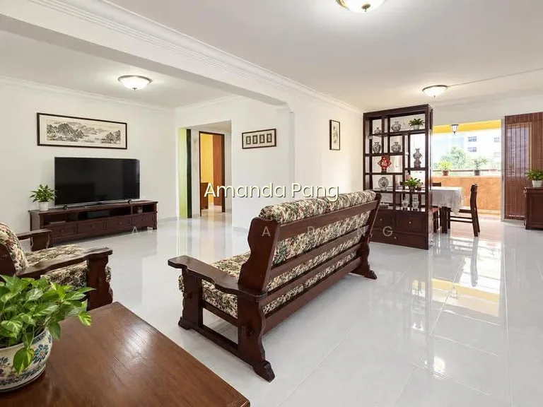 224 Pasir Ris Street 21 image 1 of 10