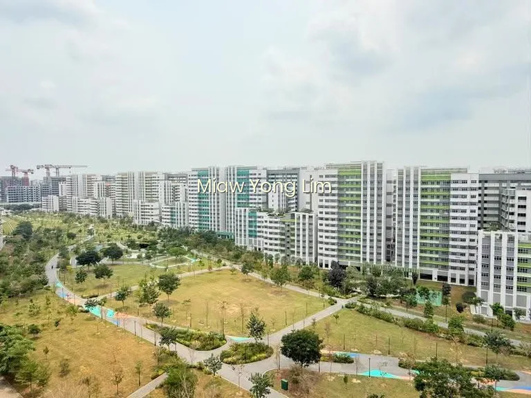 624B Tampines Avenue 12 image 1 of 6