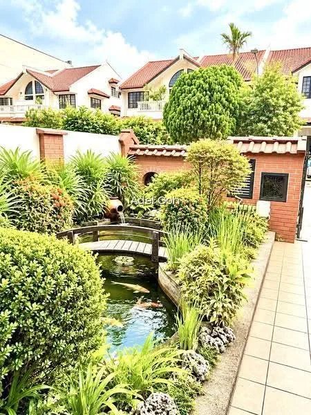 Yunnan Gardens image 1 of 10