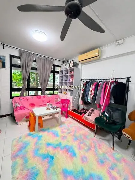 487 Admiralty Link image 1 of 9