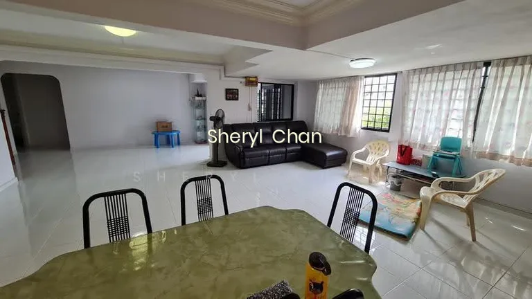 107 Jurong East Street 13 image 1 of 10