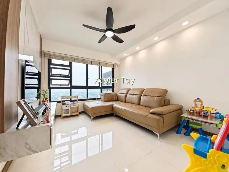 402A Fernvale Lane image 1 of 10