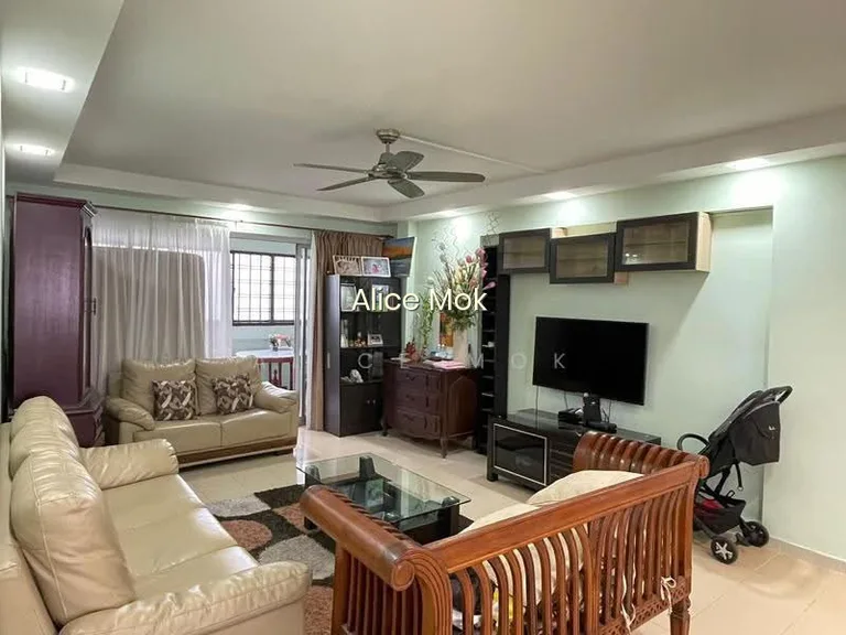 155 Yishun Street 11 image 1 of 10