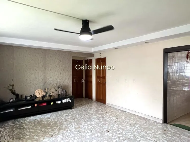 322 Bukit Batok Street 33 image 1 of 10