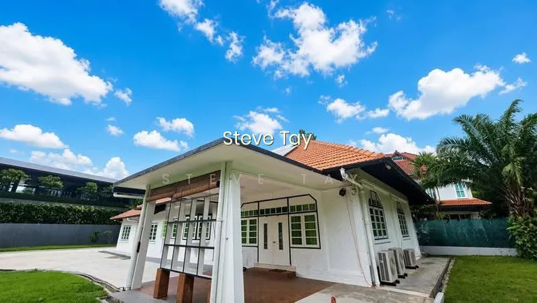 Rare 50M Frontage GCB | Exceptional Rebuild Potential | Near Orchard image 1 of 4