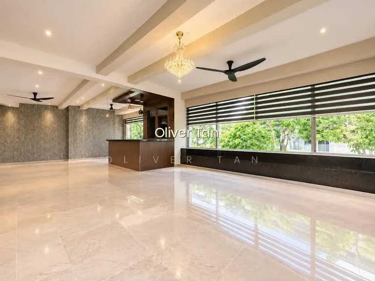 D10 | Freehold | River Valley | Jervois image 1 of 3