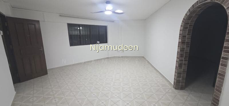 248 Jurong East Street 24 image 1 of 10