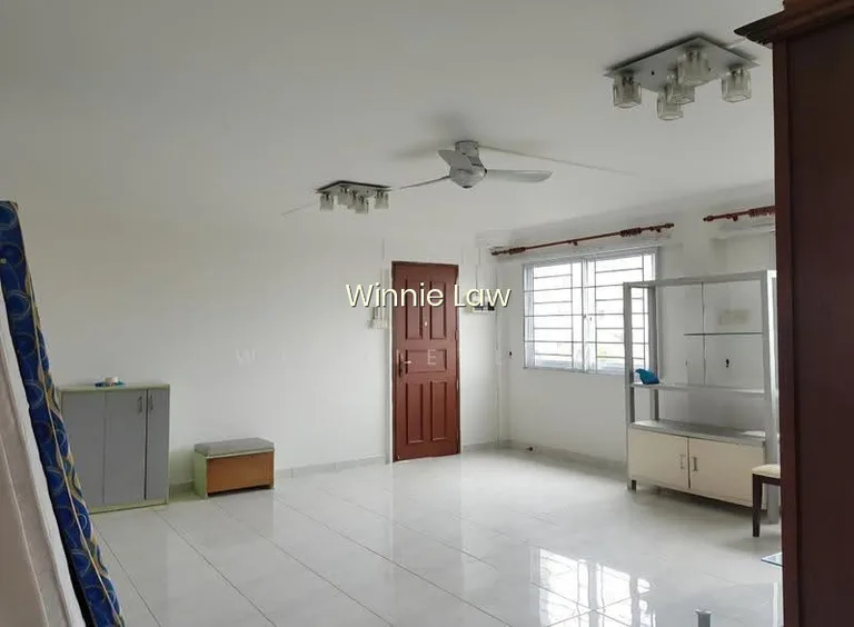 642 Yishun Street 61 image 1 of 9