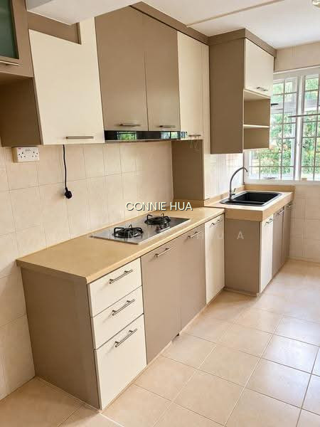 8 Holland Avenue image 1 of 10