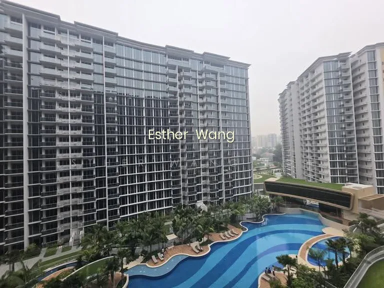 Grand Dunman image 1 of 10