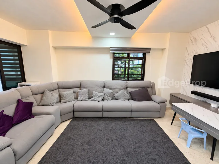 297A Compassvale Street image 1 of 9