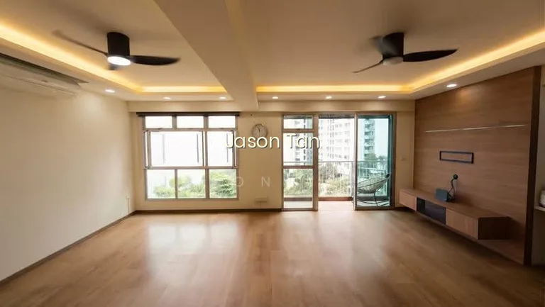 422A Northshore Drive image 1 of 8