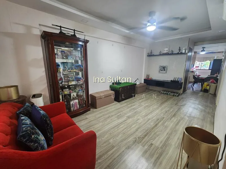 143 Yishun Ring Road image 1 of 8