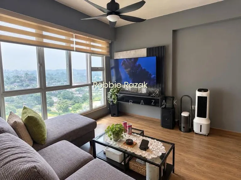 41A Margaret Drive image 1 of 7