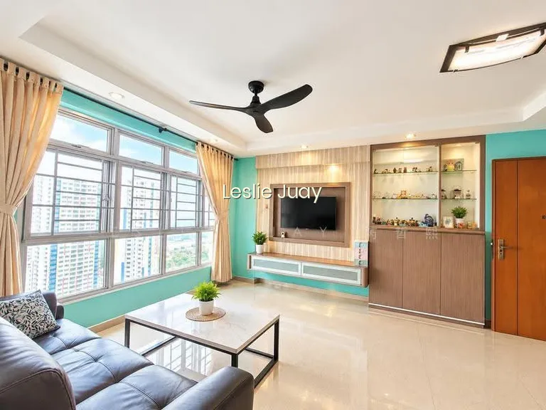 20 Teban Gardens Road image 1 of 6